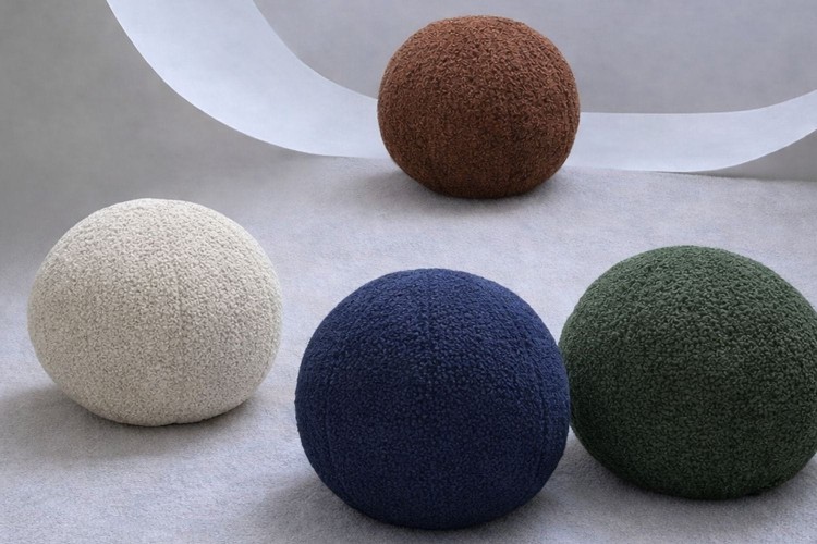 Poduszka dekoracyjna okrągła w kształcie kuli Puffi 30 cm - Aranżacja 2
